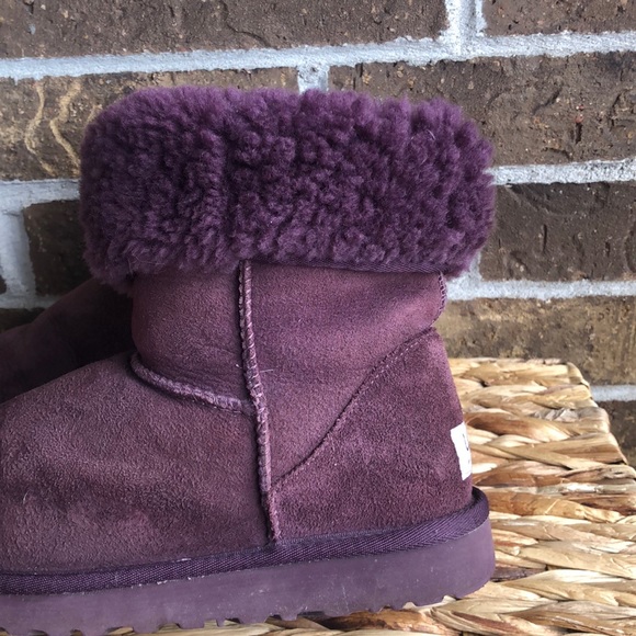 UGG Classic Short II Port Sheepskin Booties Boots - Picture 8 of 8